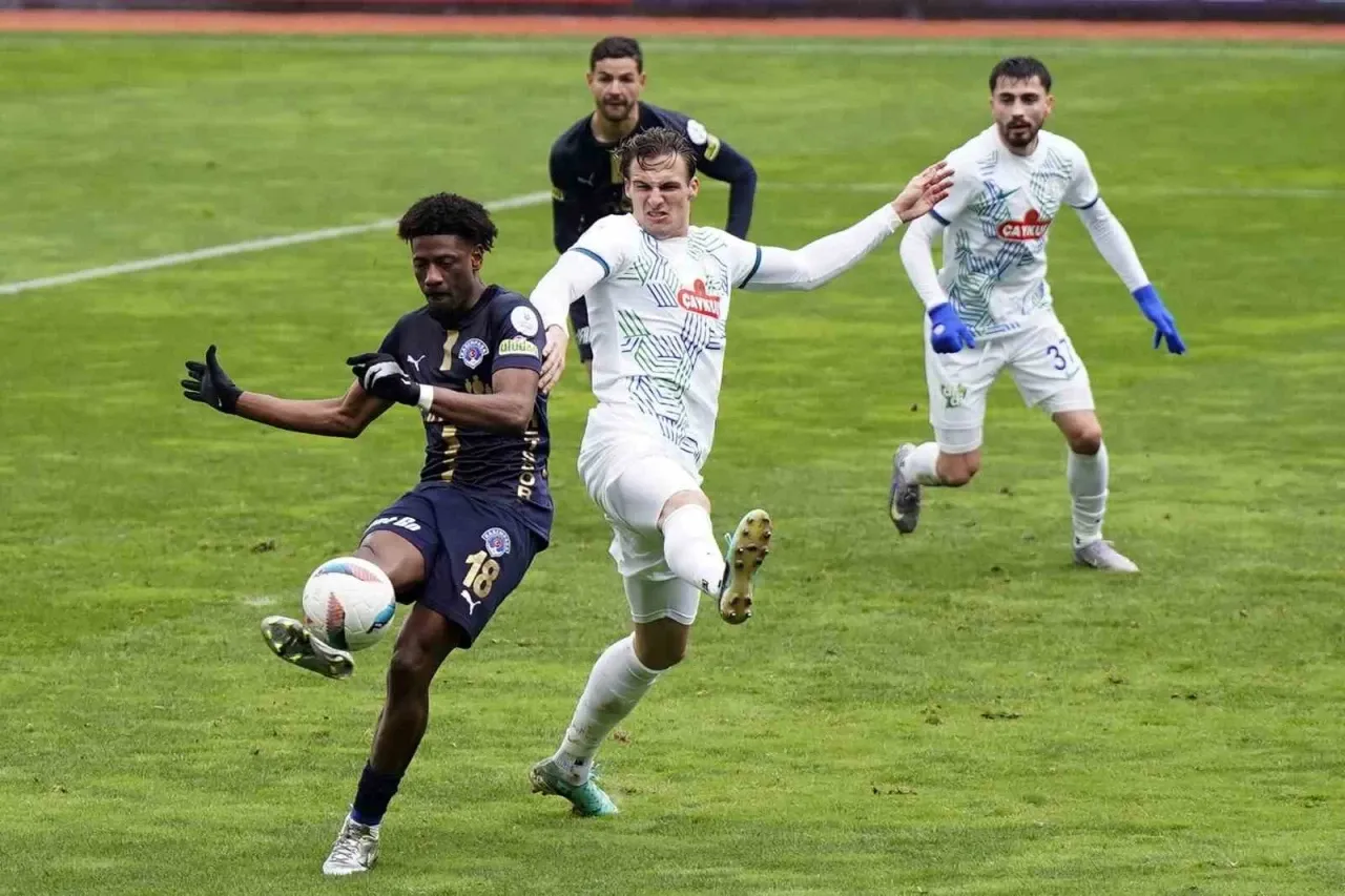 Kasımpaşa, Çaykur Rizespor’u 3-2 Mağlup Etti: Süper Lig’de Kritik Bir Galibiyet!